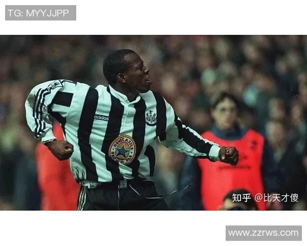 足球场上的激情庆祝：探索球星标志性动作背后的意义与文化