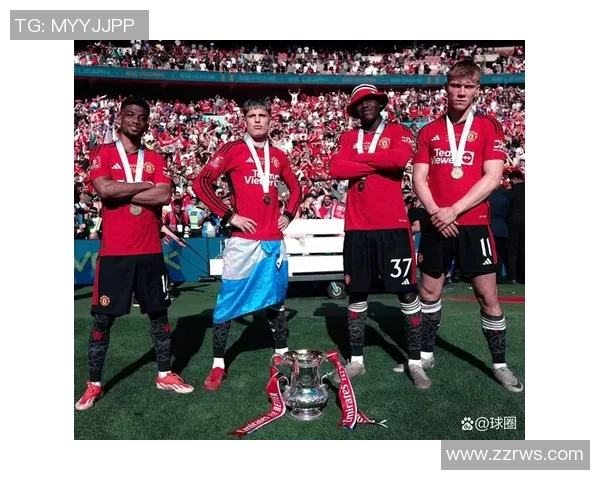 足球巨星转会发布会上情难自禁泪洒现场感动无数球迷 足球巨星转会发布会上情难自禁泪洒现场感动无数球迷